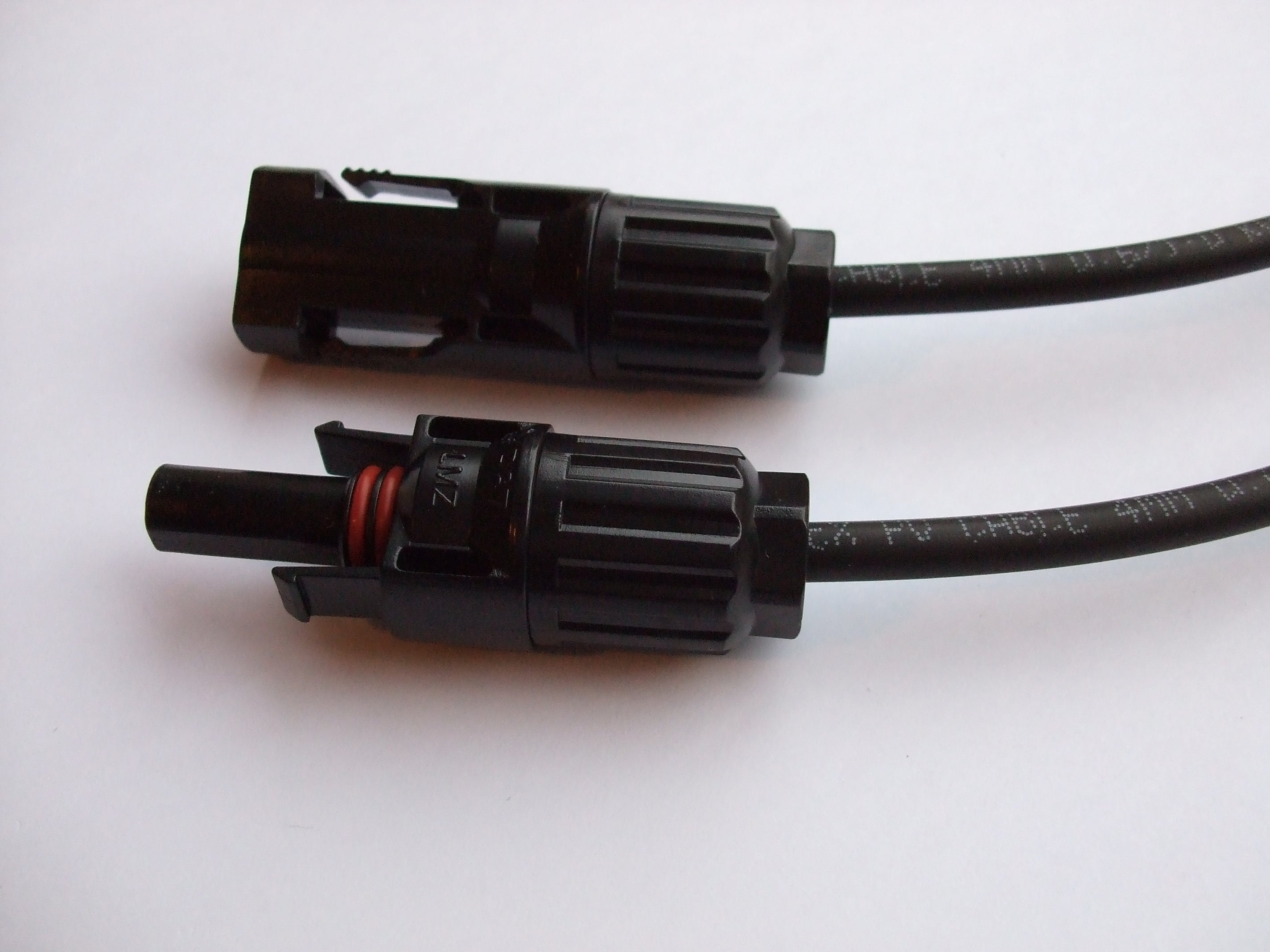 VideoPUP MC4 Solar Extension Cable 1Pairs 10AWG 1m/3.2Feet Solar Panel Stripped Cable with MC4 Female and Male Connector for solar panels and solar power systems(Balck,Red) VideoPUP MC4 Solar Extension Cable 1Pairs 10AWG 1m/3.2Feet Solar Panel Stripped Cable with MC4 Female and Male Connector for solar panels and solar power systems(Balck,Red)